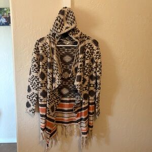 Rip Curl Hooded Pattern Cardigan. Medium. Preloved